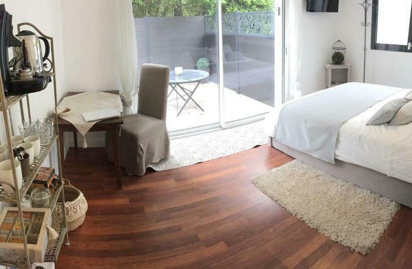 צימר Chambre Kercaves