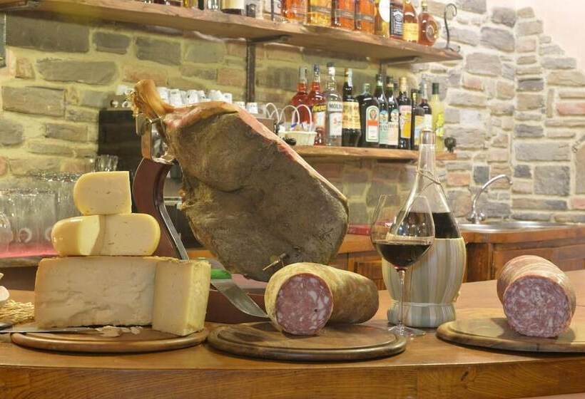 호텔 Agriturismo La Posta Reale