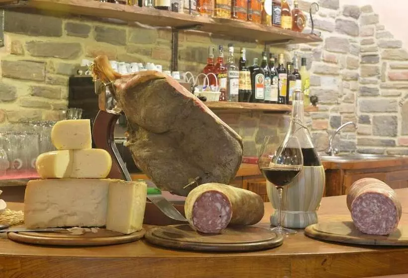 Hotelli Agriturismo La Posta Reale