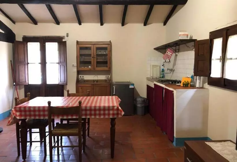 Hotelli Agriturismo La Posta Reale