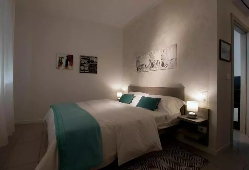 Hotelli Le Suites   Di Fronte Ospedale Sacro Cuore