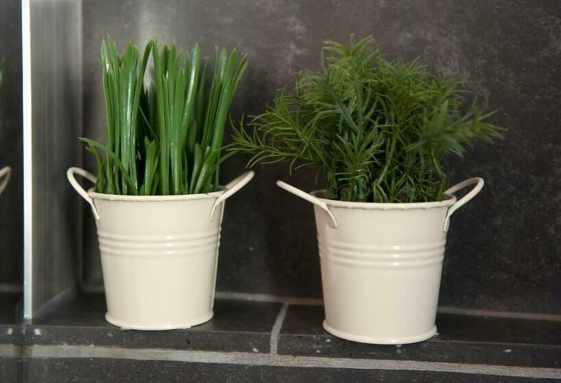 فندق Le Suites   Di Fronte Ospedale Sacro Cuore