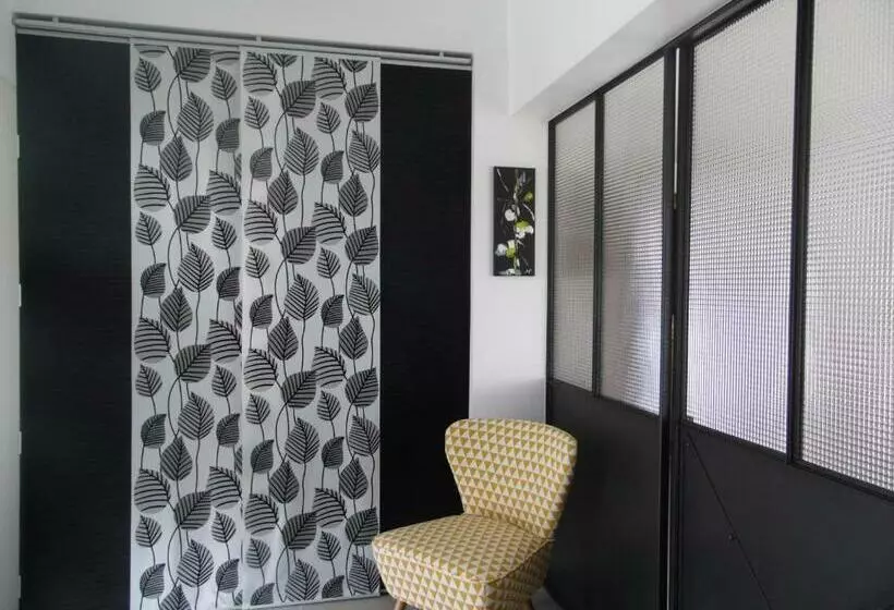 پانسیون Chambre Les Hortensias