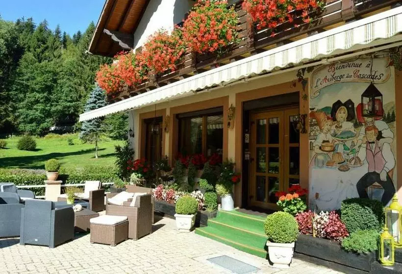 Majatalo Chambres D Hôtes Des Cascades St Nicolas