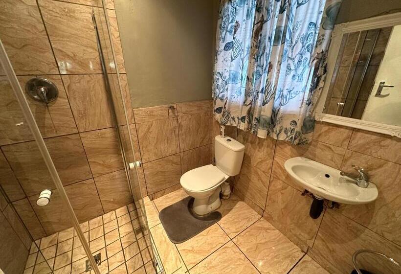 Pension Cornerstone Guest House