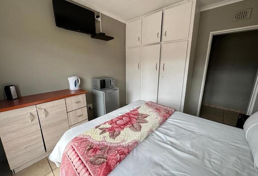 Pension Cornerstone Guest House