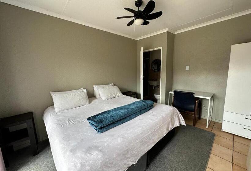 Pension Cornerstone Guest House