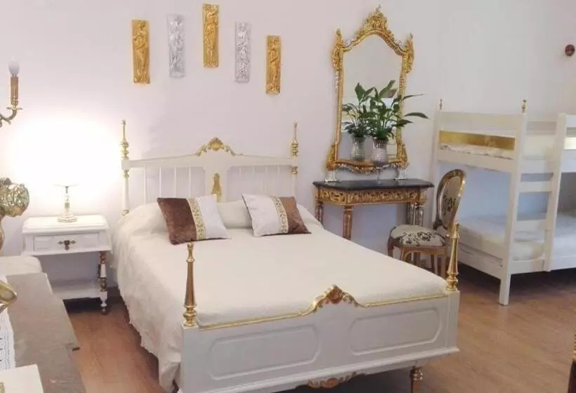 ペンション Império Romano Guest House