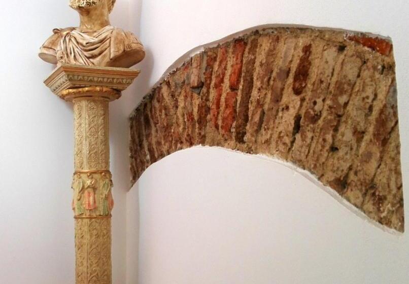 펜션 Império Romano Guest House