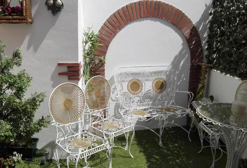 펜션 Império Romano Guest House