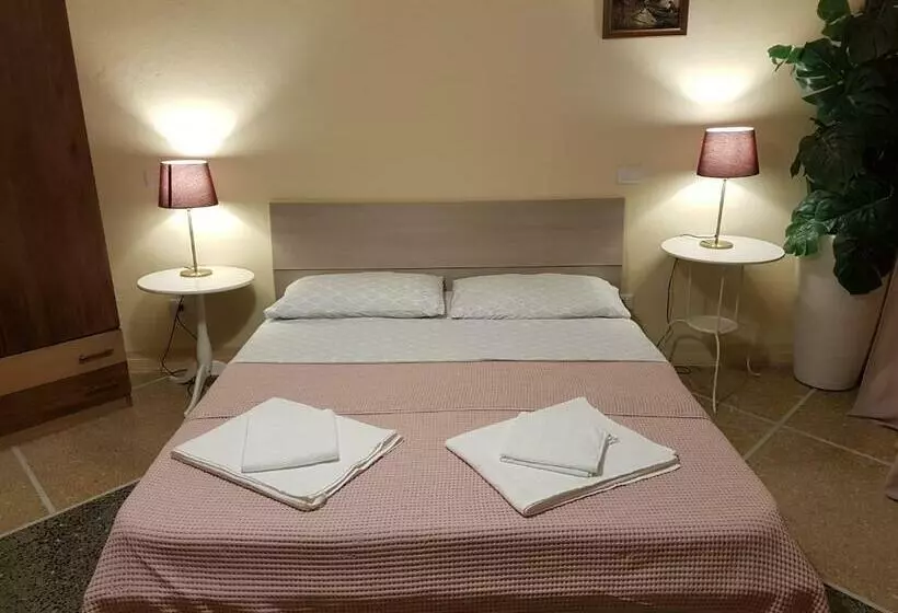 پانسیون Miranda Pisa