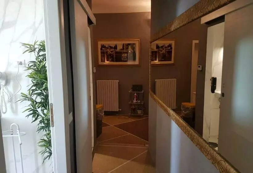 پانسیون Miranda Pisa