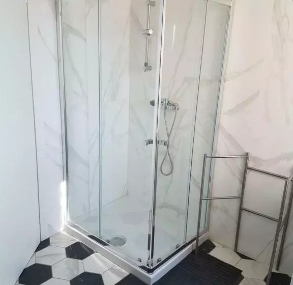 پانسیون Miranda Pisa