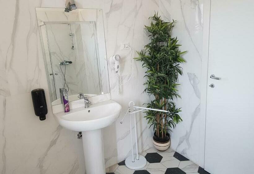 پانسیون Miranda Pisa