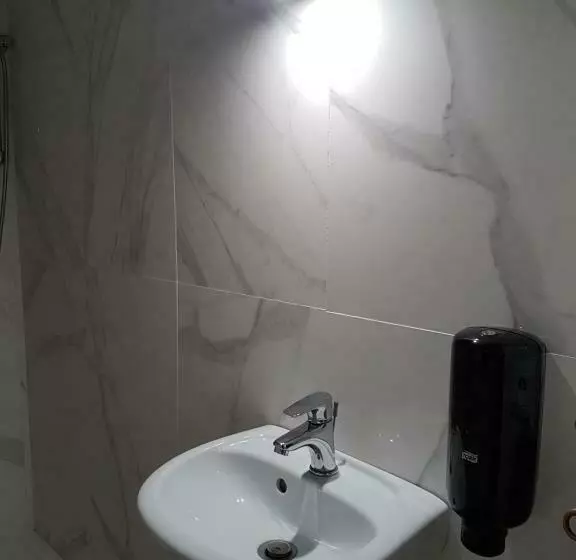 پانسیون Miranda Pisa