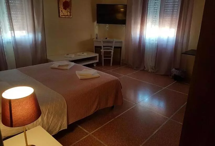 پانسیون Miranda Pisa