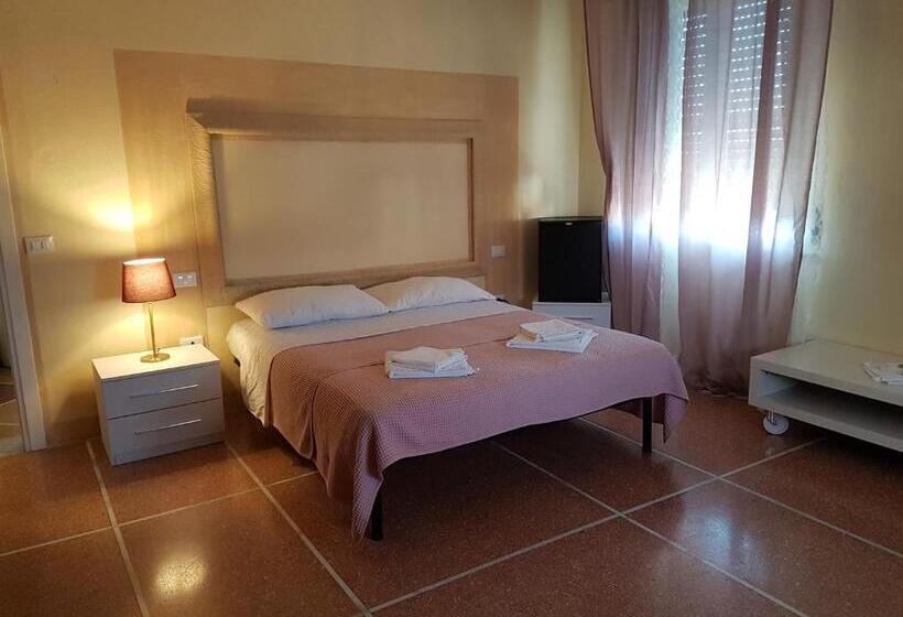 پانسیون Miranda Pisa