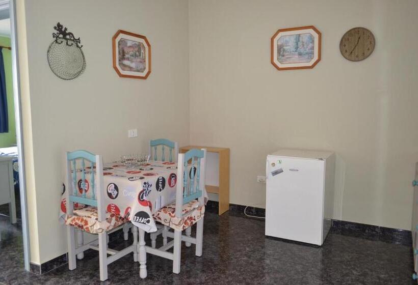 Apartamentos Casa Junonia