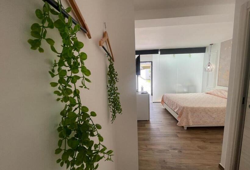 Bed and Breakfast Amantea Monument