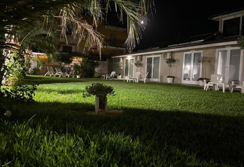 Bed and Breakfast Amantea Monument