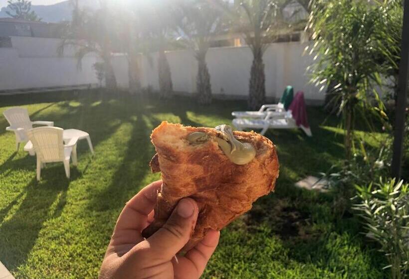 Bed and Breakfast Amantea Monument