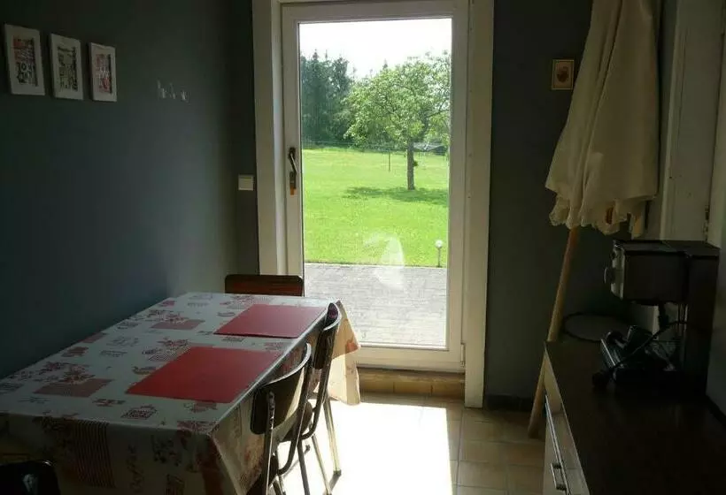 ベッドアンドブレックファースト Au Rond Chene