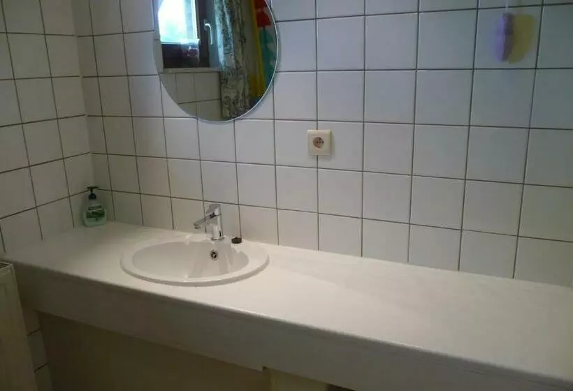 ベッドアンドブレックファースト Au Rond Chene