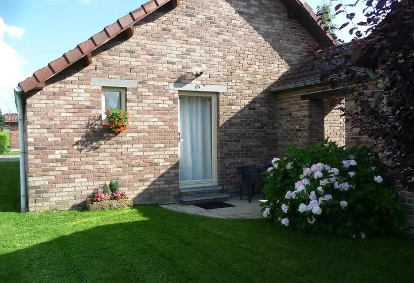 ベッドアンドブレックファースト Au Rond Chene