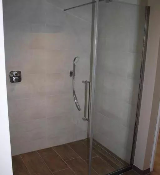 تختخواب و صبحانه Hiltop