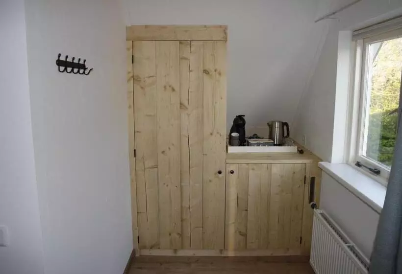 تختخواب و صبحانه Hiltop