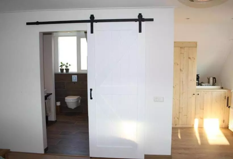 تختخواب و صبحانه Hiltop