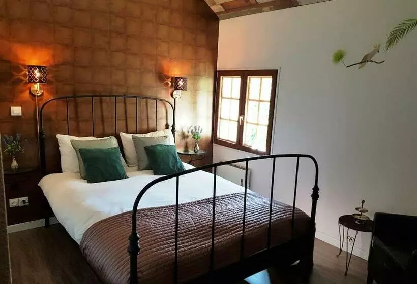 Chambre D Hôtes B&b Le Petit Bonheur