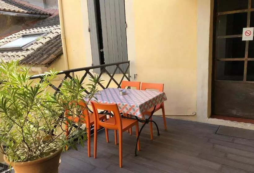 Aamiaismajoitus (B&B) Le Sommeil Des Fées