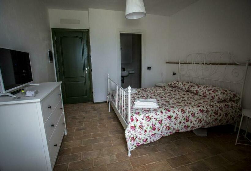 민박 Massignano 116