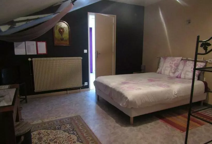 Aamiaismajoitus (B&B) Suite Familiale 2 Chambre