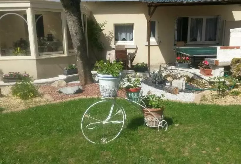 Aamiaismajoitus (B&B) Suite Familiale 2 Chambre