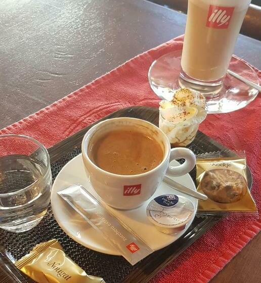 فندق Hcr De Zwaan