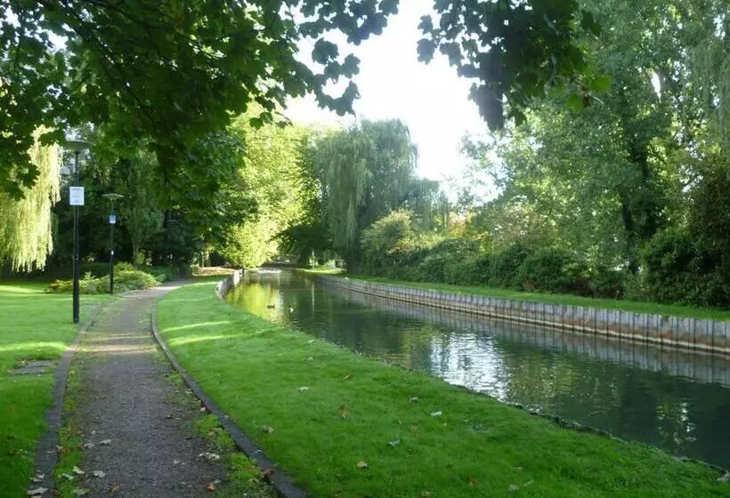 Kingsway Bed & Breakfast