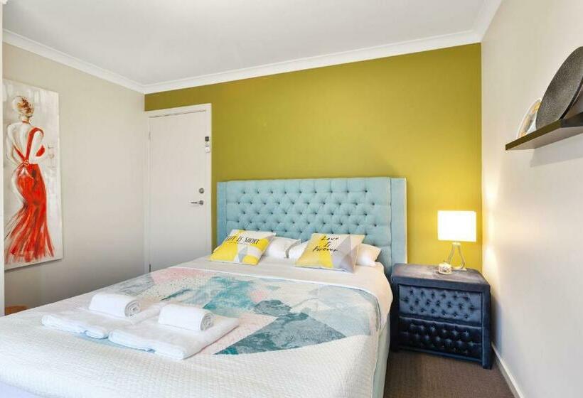 Pensiune 32 Scenic Apollo