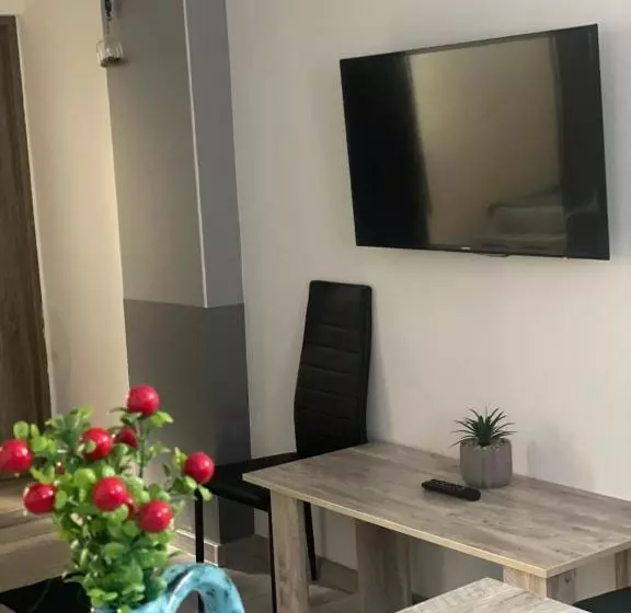 پانسیون Andres Central Apartments House