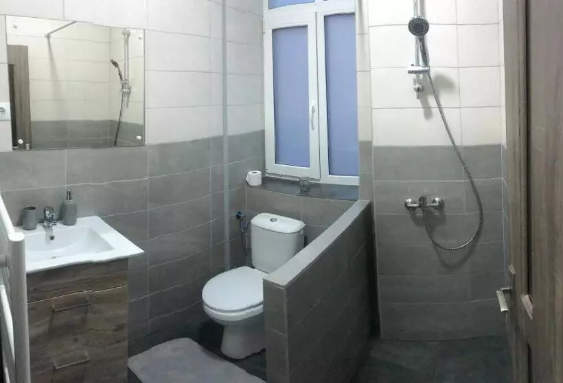پانسیون Andres Central Apartments House