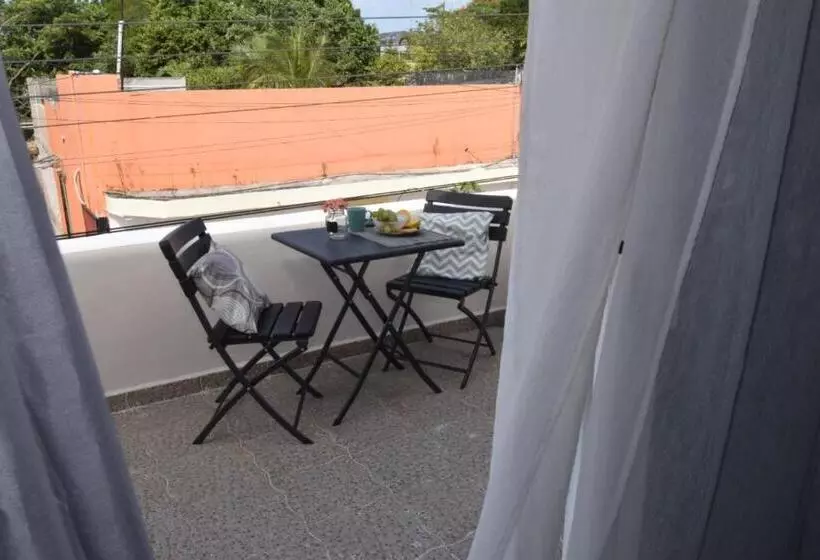 Majatalo Carlota Guest House