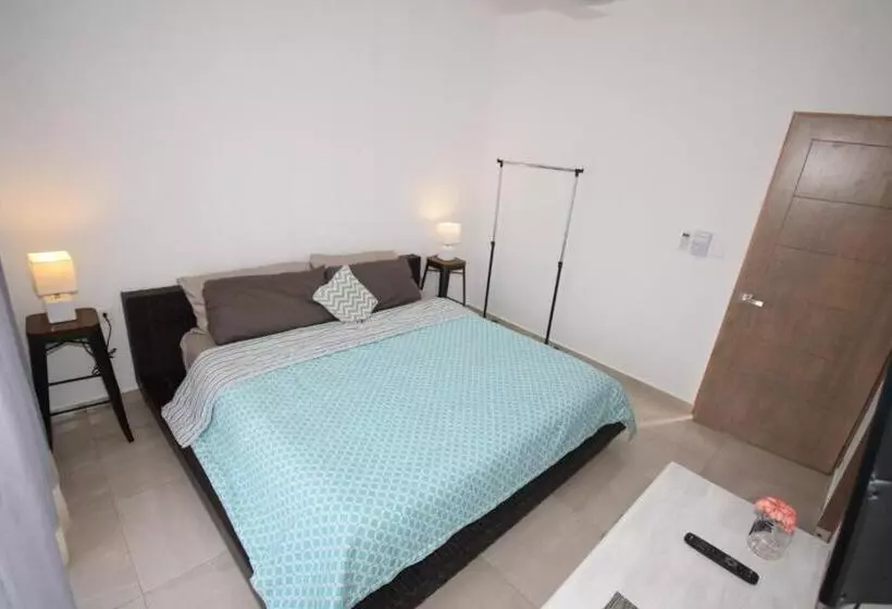 Majatalo Carlota Guest House