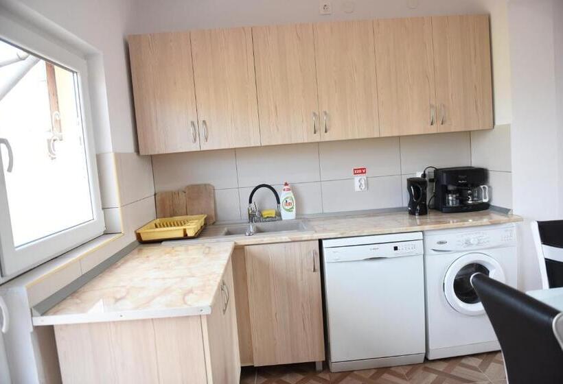 پانسیون Gizella Vendégház