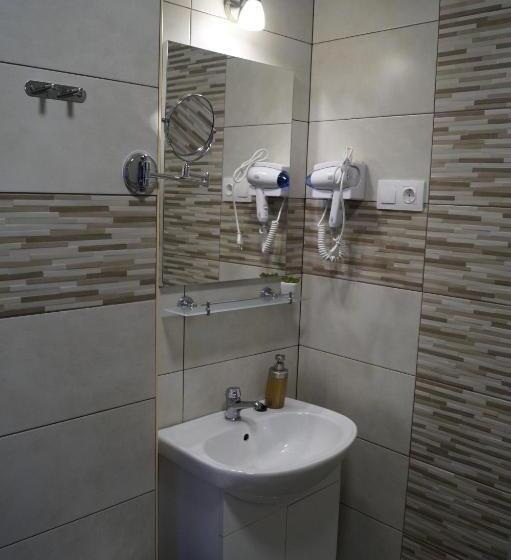 پانسیون Gizella Vendégház