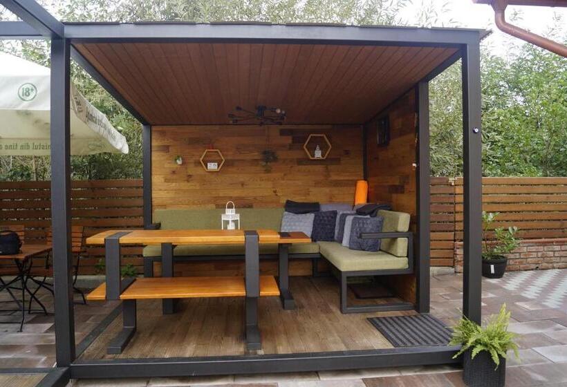 پانسیون Gizella Vendégház