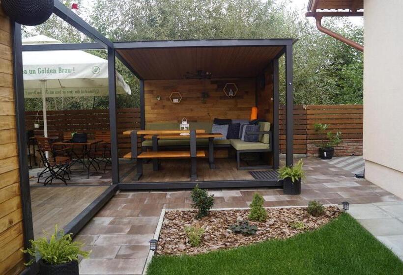 پانسیون Gizella Vendégház