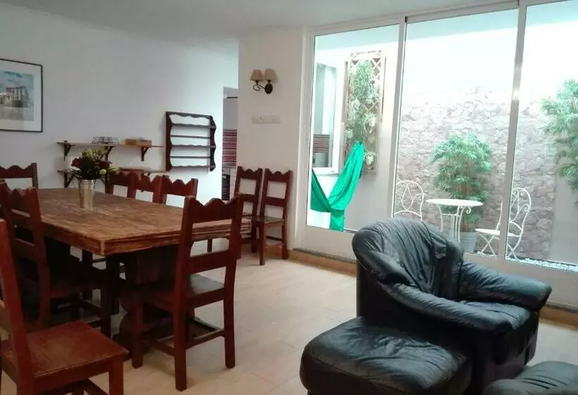 پانسیون Guesthouse Alentejo