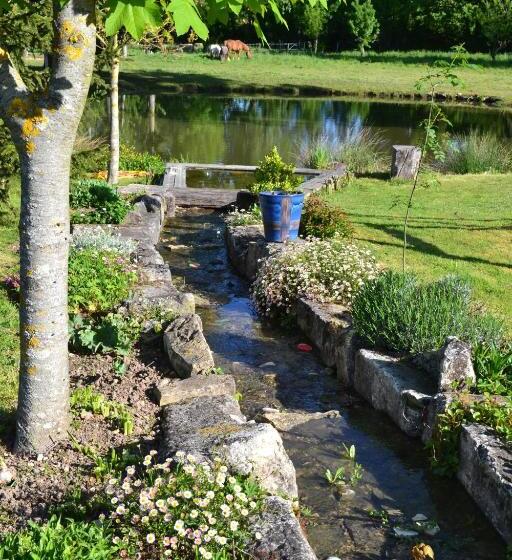 Пансион L Instant Bleu