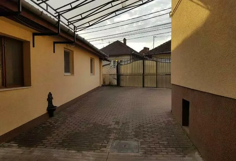 پانسیون La Bebe 1 Bed